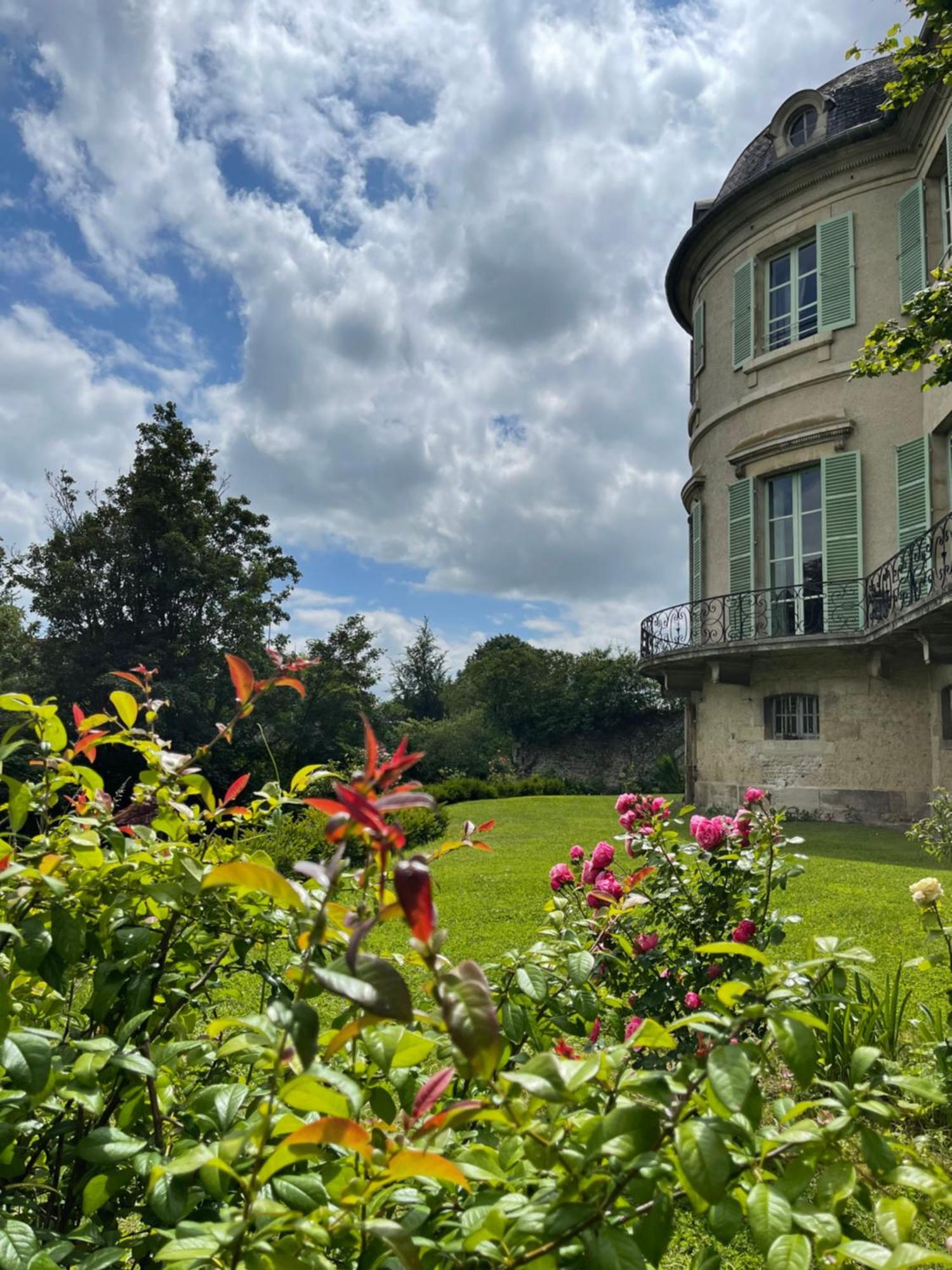 法莱斯Castel Saint-Leonard住宿加早餐旅馆 外观 照片